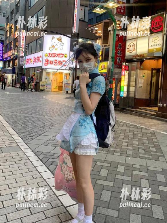 120斤的小王同学 微密圈 - 让120斤的小王同学的奶牛写真带你走进生活的田园诗,感受每张图片的诗意与情感.txt
