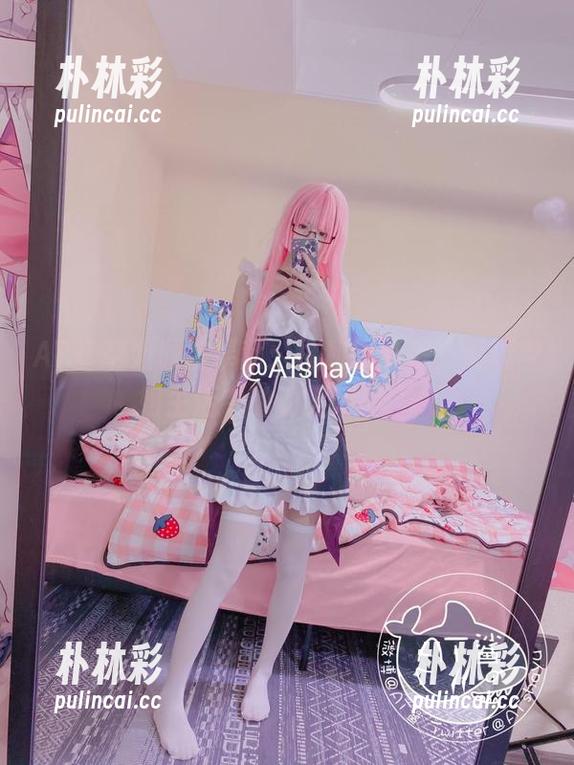 AT鲨 AT鲨空姐倾情奉献:福利图片集,展现空姐生活中的动人瞬间.txt