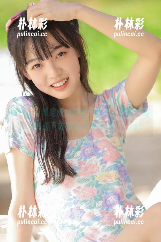 Bangni邦尼倾情奉献：粉色兔兔COS写真，快来下载体验这份萌动吧！.txt