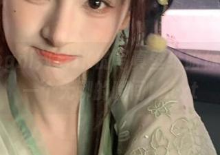 让Bangni邦尼JK的写真壁纸陪你度过每一个无聊的瞬间！.txt