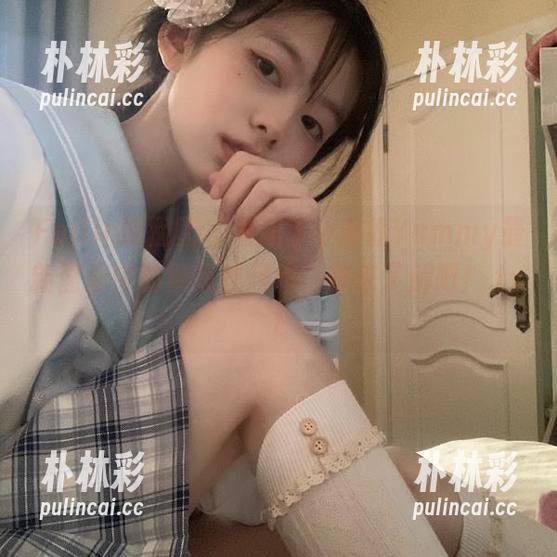 Feilin嗲囡囡 - 着迷于小蛮妖Yummy最新图册中的裤里丝风格，快来了解吧！.txt