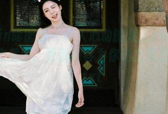 Feilin嗲囡囡 – 令人心动的果儿victoria泳衣美图，更新内容为你送上夏日气息！.txt