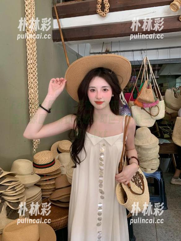 Feilin嗲囡囡 - 探索萌琪琪Irene白裙的全套原图，带你走进梦幻世界的每一个角落！.txt
