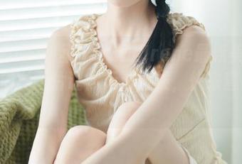 Feilin嗲囡囡 – 萌琪琪Irene最新美足写真，精彩图片让你无法自拔，快来查看！.txt
