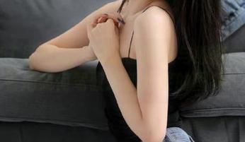 GIRLT果团网 – 海边的阳光与酸酱兔的魅力：看她如何驾驭这部好笑的图集！.txt
