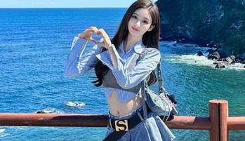 一览无遗！果团网全新高清芭比女神图册，捕捉每个细腻动人的瞬间！.txt