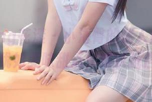HuaYang花漾 – 小海臀的迷人原图，肉丝图包犹如美味甜点，难以抵挡！.txt