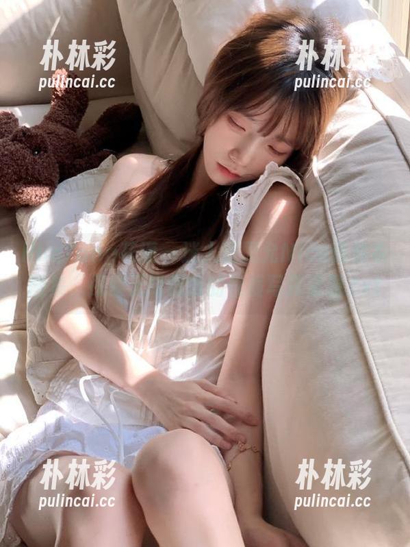 HuaYang花漾 - 迷人张思允Nice连体衣图集，探索无限创意的优质写真资源.txt