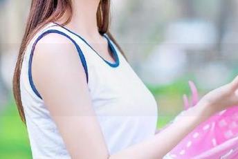 HuaYang花漾 – 玥儿玥er短裙写真，精彩作品尽在我们的网盘等你发掘.txt