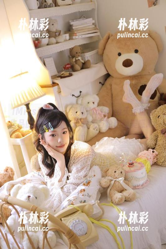 IMiss爱蜜社 - 果儿Victoria天使摄影作品的高清原图，展现无与伦比的美感.txt
