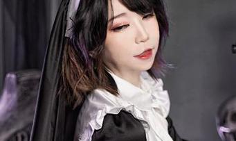 最IN的Leah梓未丝袜图集，精选绝美写真，谁说只有少女才能穿丝袜？.txt