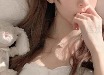 喵糖映画全新作品：沉醉于死库水系列的唯美与纯真.txt