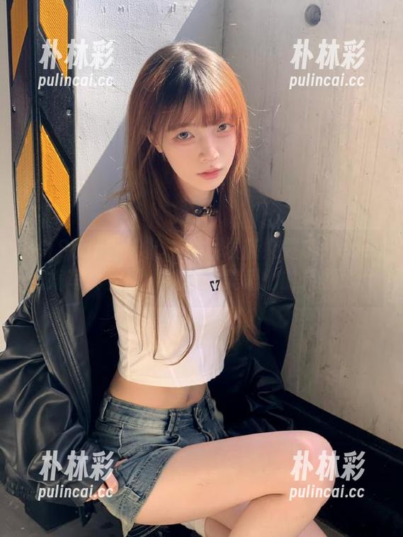 MiStar魅妍社 - 发现最新娜露Selena花嫁写真资源，捕捉唯美爱情的精髓.txt