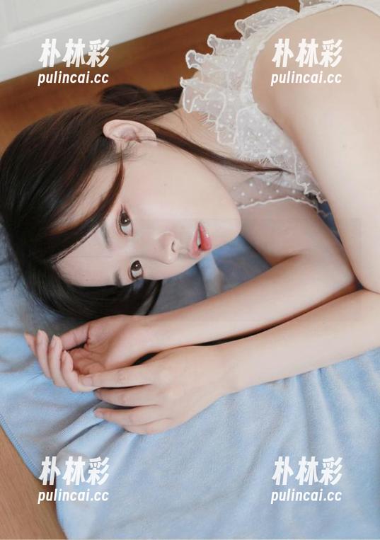 MiStar魅妍社 - 让芝芝Booty的比基尼定制图集点亮你的夏日梦想，追寻海边的自由.txt
