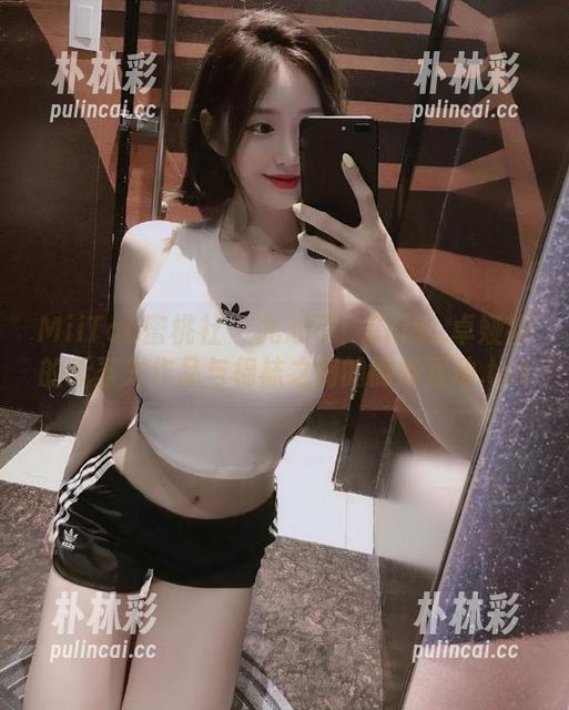 MiiTao蜜桃社 - 扎心了！Cris_卓娅祺的无圣光作品与棉袜之间的微妙互动.txt