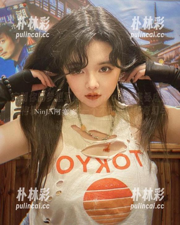 定制你的梦想写真：NinJa阿寨寨受虐魅魔特辑，带你走进一个不可思议的奇幻与诱惑的世界！.txt
