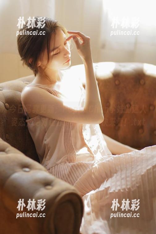 今日写真更新：PoppaChan学妹的迷人姿态，绝对让你惊艳无比，快来看！.txt