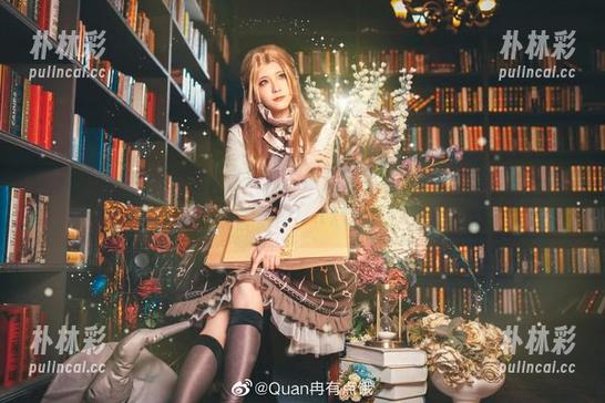 走进Quan冉有点饿的世界：高清写真记录她的长腿故事与时尚瞬间！.txt