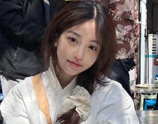 TASTE顽味生活 – 沈梦瑶高跟鞋：高清图集展示了她不一样的时尚态度与风格！.txt