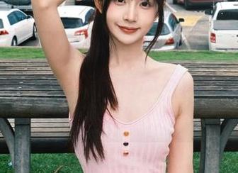 TouTiao头条女神 – 美纳子女王写真美图合集，捕捉生活中的诗意与优雅瞬间的极致表现！.txt