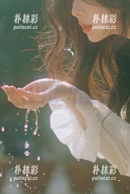 UGirls尤果网 - 免费图集：张馥棋的护士写真，记录每一个温暖瞬间.txt