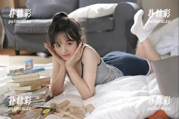 UGirls尤果网 - 必看！李易童的温柔在线美图，简直是治愈心灵的良药！.txt