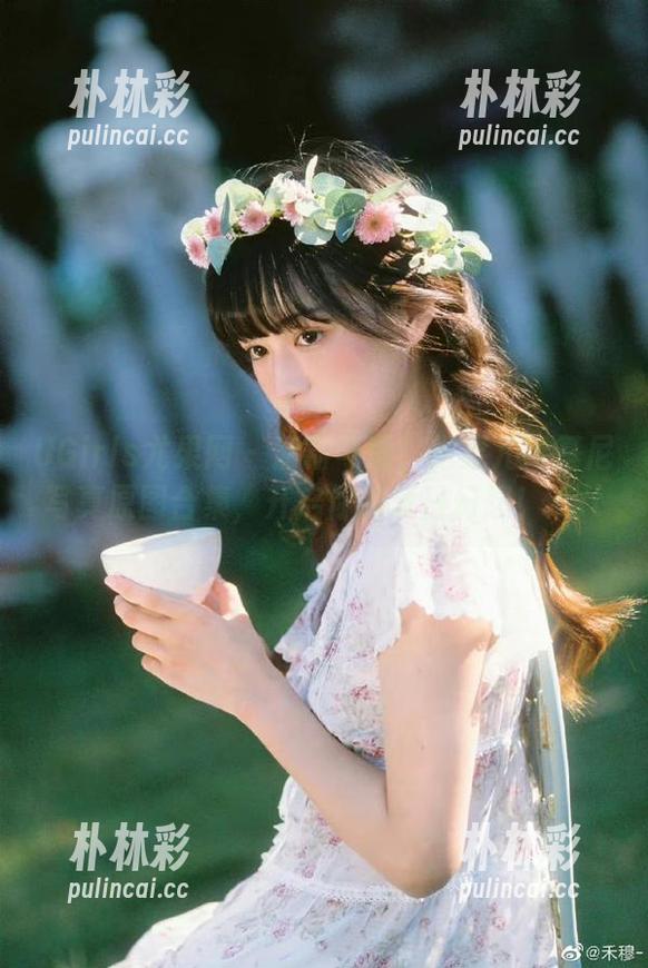 UGirls尤果网-松果儿 UGirls尤果网 - 清新可爱!松果儿比基尼写真原图合集,开启你的夏日幻想!.txt