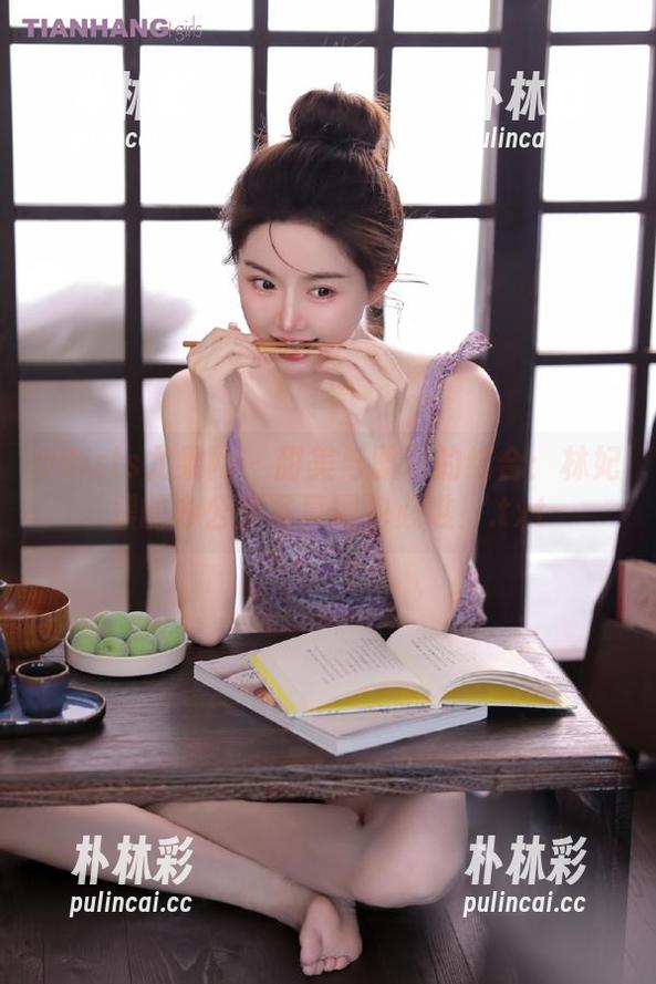 UGirls尤果网-林妃媛 UGirls尤果网 - 甜美与职场的结合:林妃媛的办公室写真图包必瞧!.txt