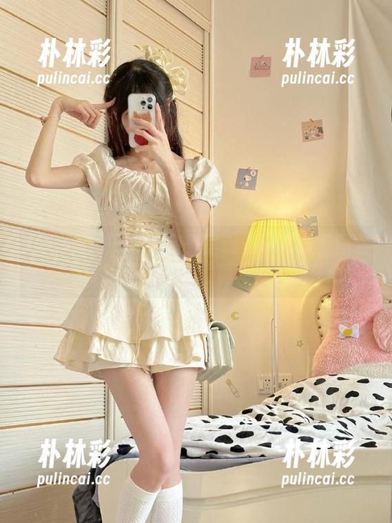 UGirls尤果网 - 完美呈现王瑞儿教室图包：不可错过的精致写真资源大全.txt