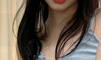 UGirls尤果网 – 艾霓莎泳池写真全套大公开，捕捉每一张精彩图片时刻.txt