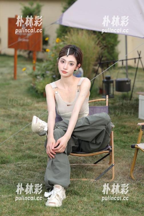 UGirls尤果网-韩恩美 UGirls尤果网 - 真实与梦幻交融:韩恩美夏天无圣光美图带你体验不同的魅力.txt