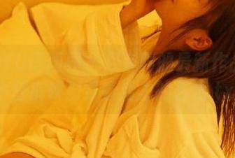 XIAOYU语画界 – 月音瞳的最新作品集：牛仔裤映射青春活力的艺术.txt