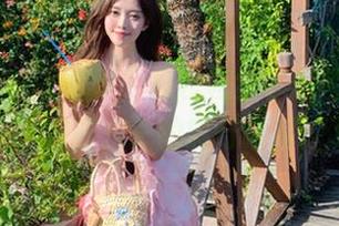 XIAOYU语画界 – 程程程全套旅拍作品，记录下那些难忘的旅行瞬间！.txt
