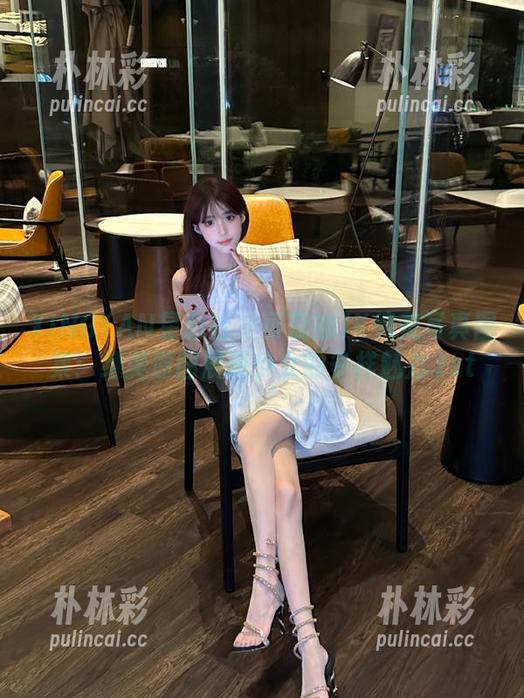 XINGYAN星颜社 - 可蕊娜JK纯美写真图集：绝美原图展现少女的多样魅力.txt