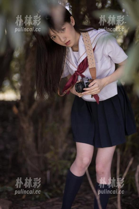 XINGYAN星颜社 - 与晨晨Cherry一同探索，最新套装写真图片展现奇妙的时尚之旅与灵感！.txt