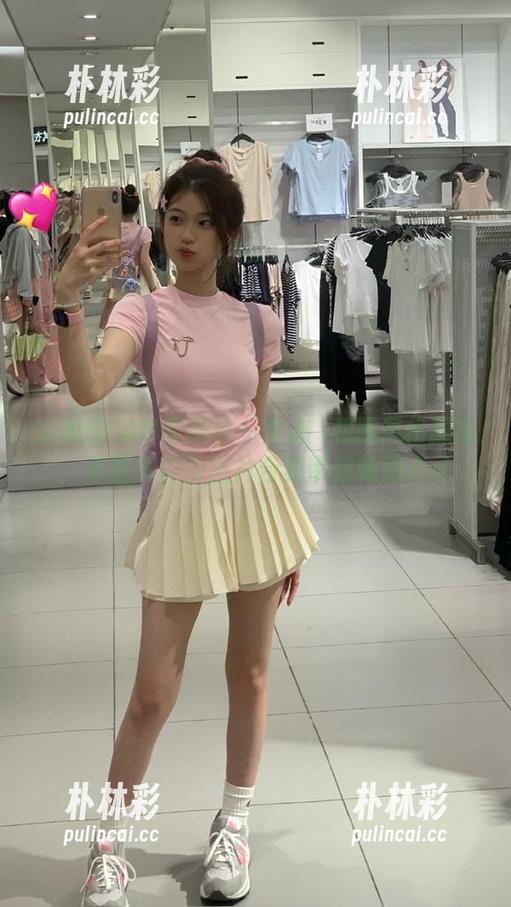 XINGYAN星颜社 - 梦心玥和服风格探索：丰富多彩的图片合集带你畅游.txt