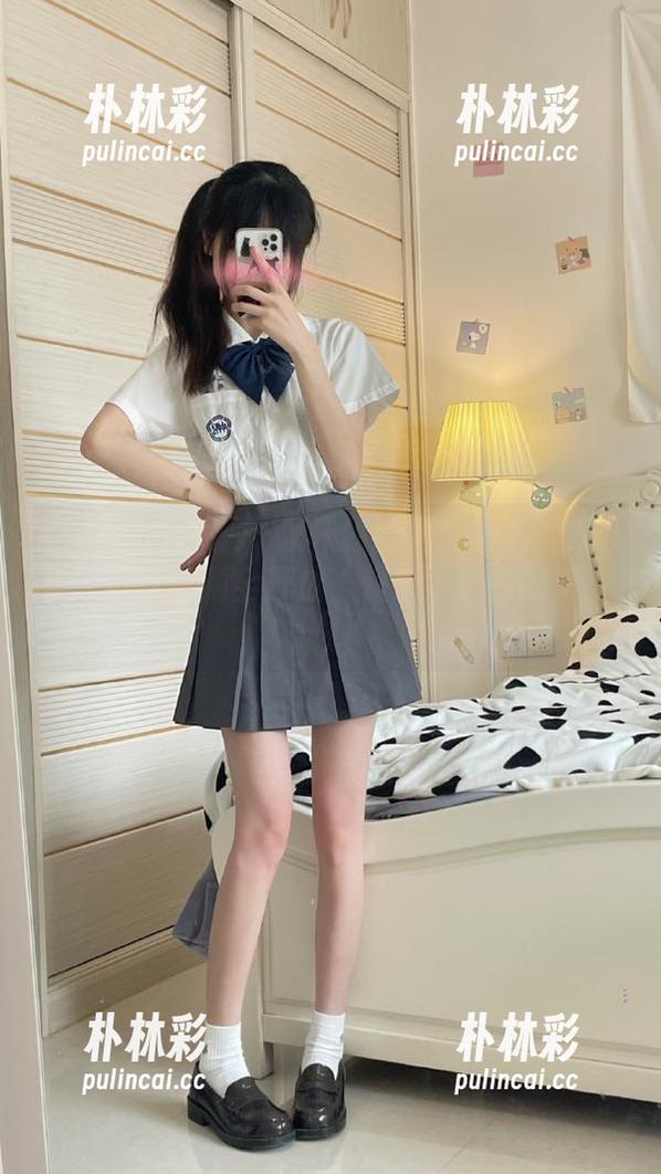 Xiuren秀人网 - z杯悠悠眼镜超清写真分享：网盘资源全开放，快来下载你的爱！.txt