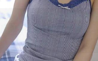 Xiuren秀人网 – 司妃SL的水手服美图分享，捕捉经典与现代的完美对话，让人沉醉其中！.txt