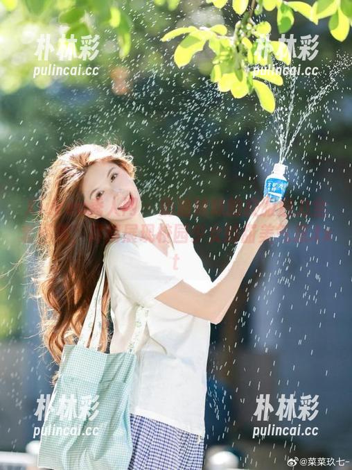 Xiuren秀人网 - 奶油妹妹的校服魅力全套图集，尽情展现校园少女的甜美气息.txt