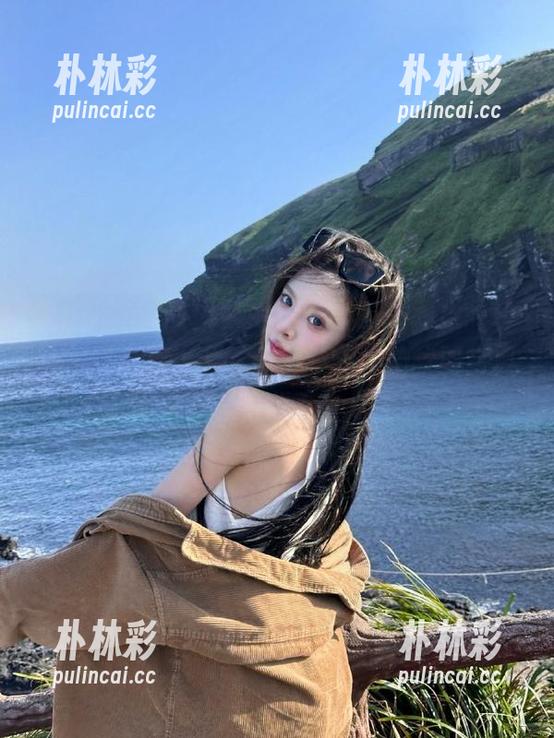 Xiuren秀人网 - 安然maleah女王的经典写真套图资源，带你领略她的华丽与风格，必看收藏！.txt