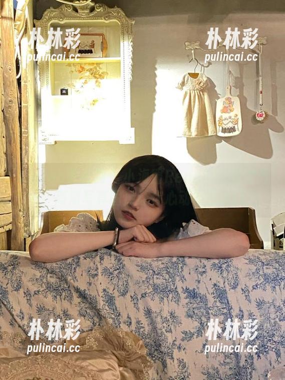 Xiuren秀人网 - 小海臀Rena的豹纹世界，高清写真图库让你心动不已.txt