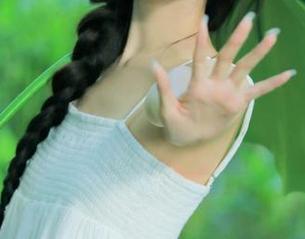 Xiuren秀人网 – 小紫儿少女写真系列：全面分享原图，带你感受青春魅力！.txt