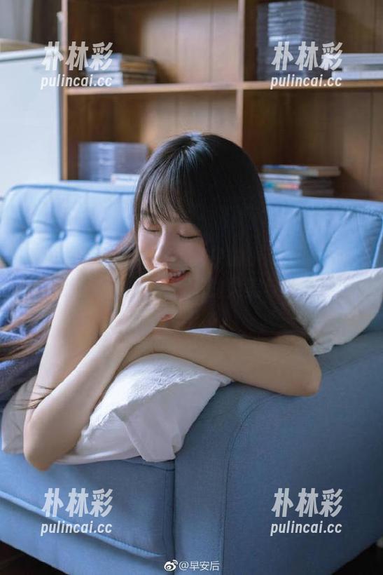 Xiuren秀人网 - 浴室中的小肉肉咪，图集更新邀你共同探索她的柔美与活力！.txt