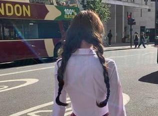 Xiuren秀人网 – 林文文女仆美图合集，让你在梦中游历一个华丽而又温暖的世界。.txt