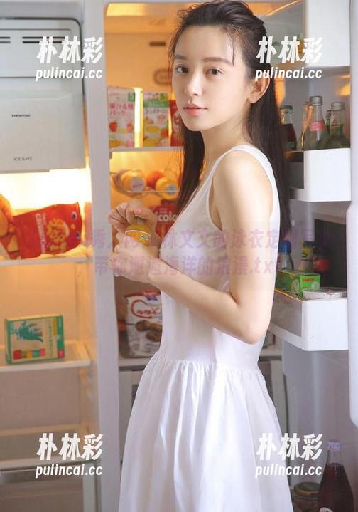 Xiuren秀人网 - 林文文的泳衣定制写真，带你邂逅海洋的浪漫.txt