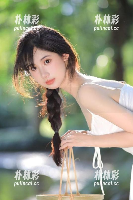 Xiuren秀人网 - 沈蜜桃miko女王写真精选：马上下载，和女王一起璀璨绽放.txt