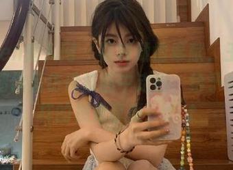 Xiuren秀人网 – 福利倾情奉献，王俪丁的美腿作品仿佛从画中走出，给予你不一样的视觉享受！.txt