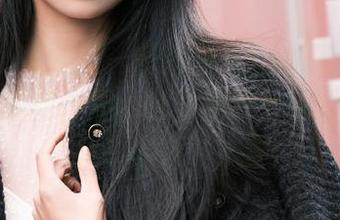 Xiuren秀人网 – 探索白芷yy的白色幻想：独特美图合集，尽显她对生活的无尽想象与创意。.txt