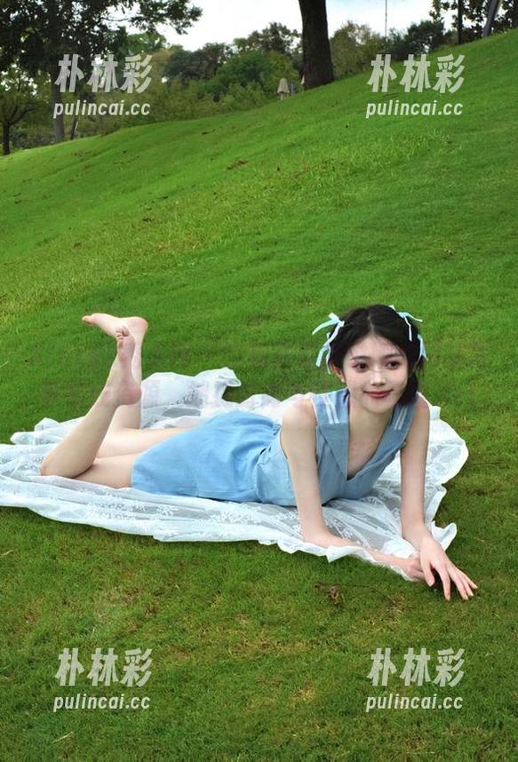 Xiuren秀人网 - 立刻获取芈琳娜的网袜写真在线资源，捕捉时尚与性感的碰撞.txt