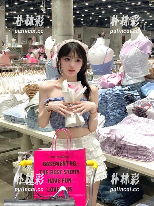 Xiuren秀人网 - 萌趣无限的蛋蛋宝姐姐图集，下载她的写真作品，快乐满满！.txt